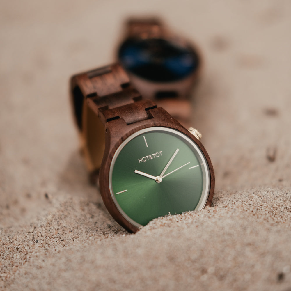 HOT&TOT Houten horloge SILVA Notenhout 40mm Goud